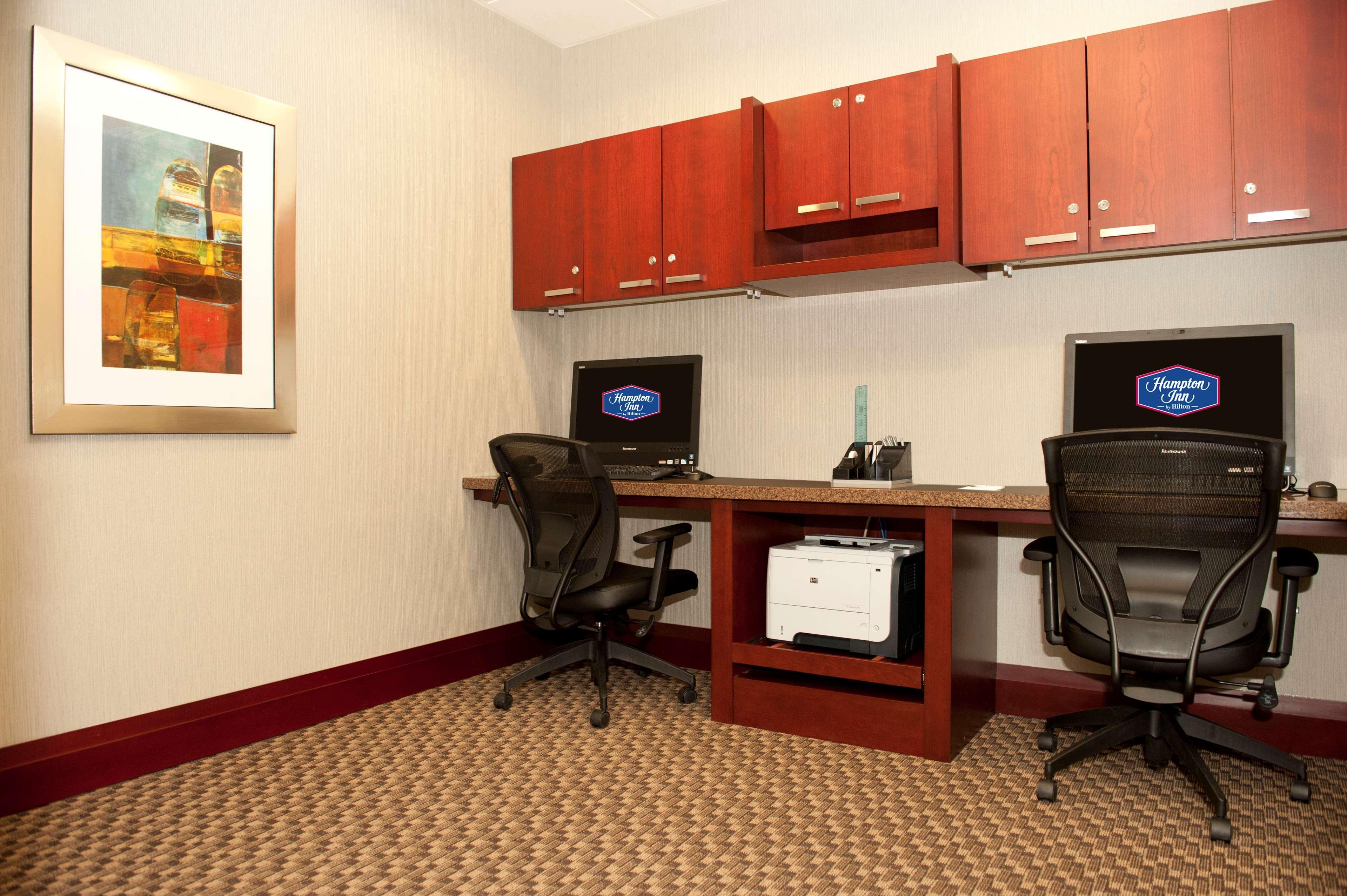 Hampton Inn By Hilton Brampton - Toronto Bagian luar foto