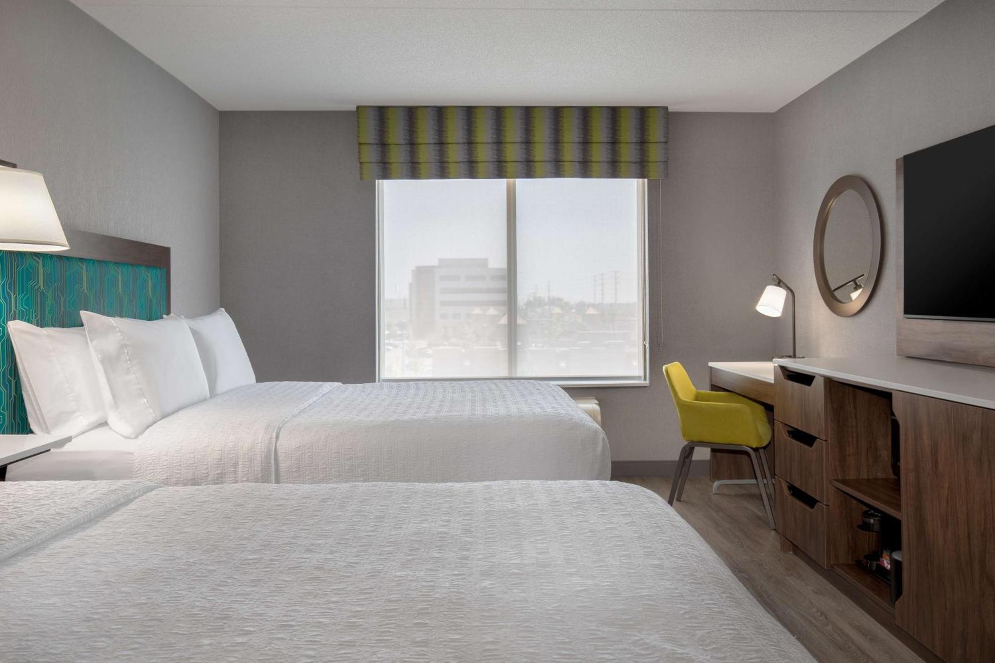 Hampton Inn By Hilton Brampton - Toronto Bagian luar foto